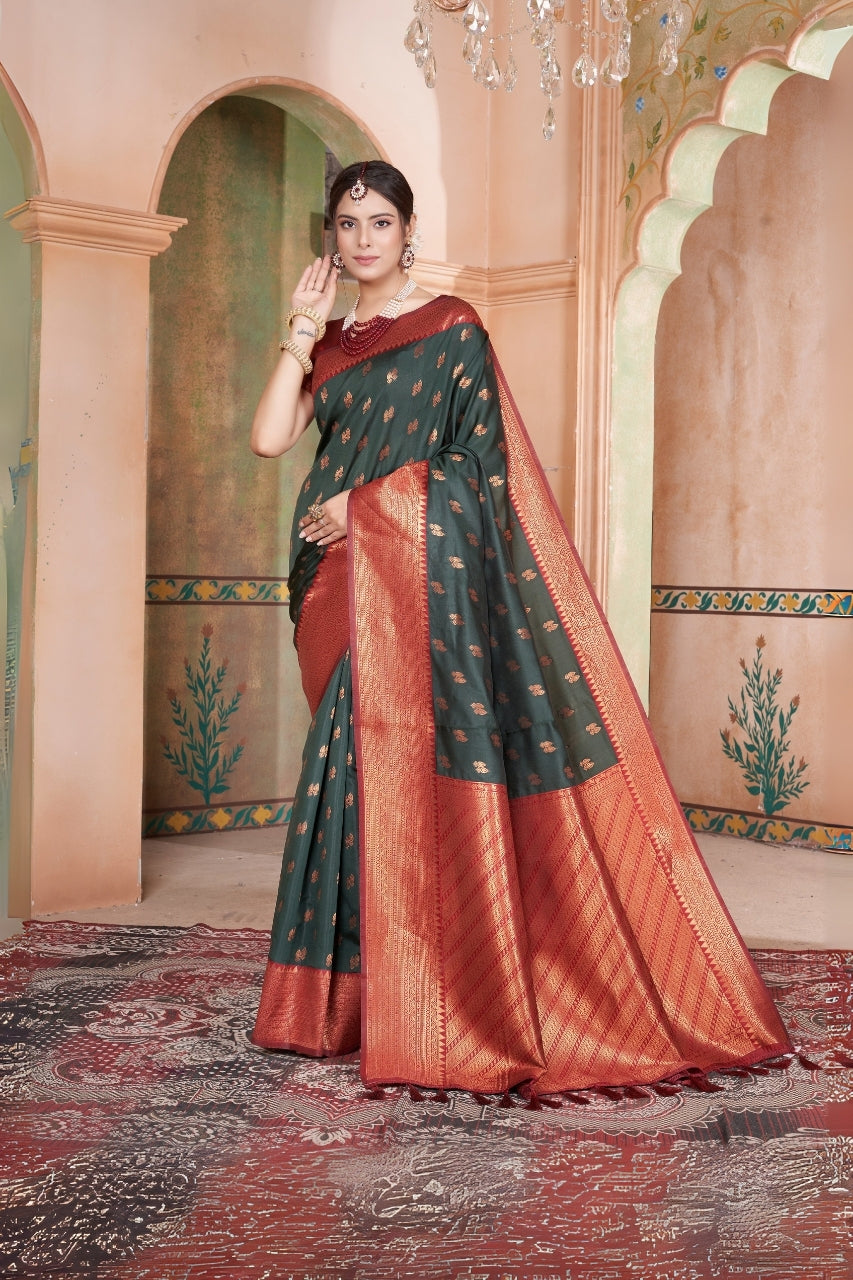Kanana Silk Woven Kanjivaram saree