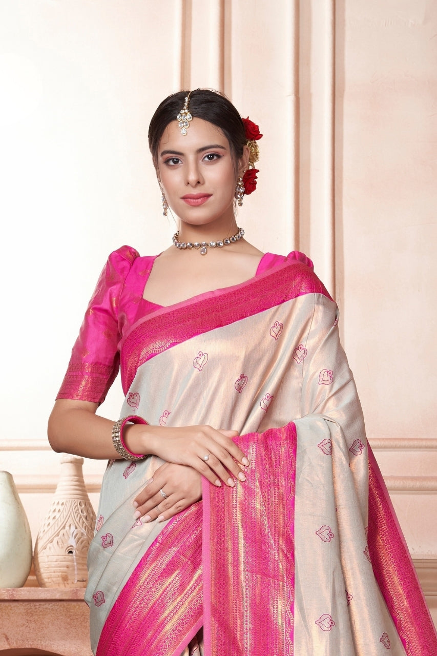 Akanksha Silk Woven Kanjivaram Saree