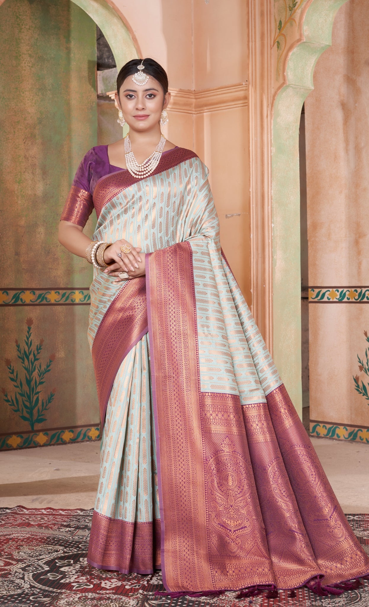 Sanaya Silk Woven Kanjivaram Saree