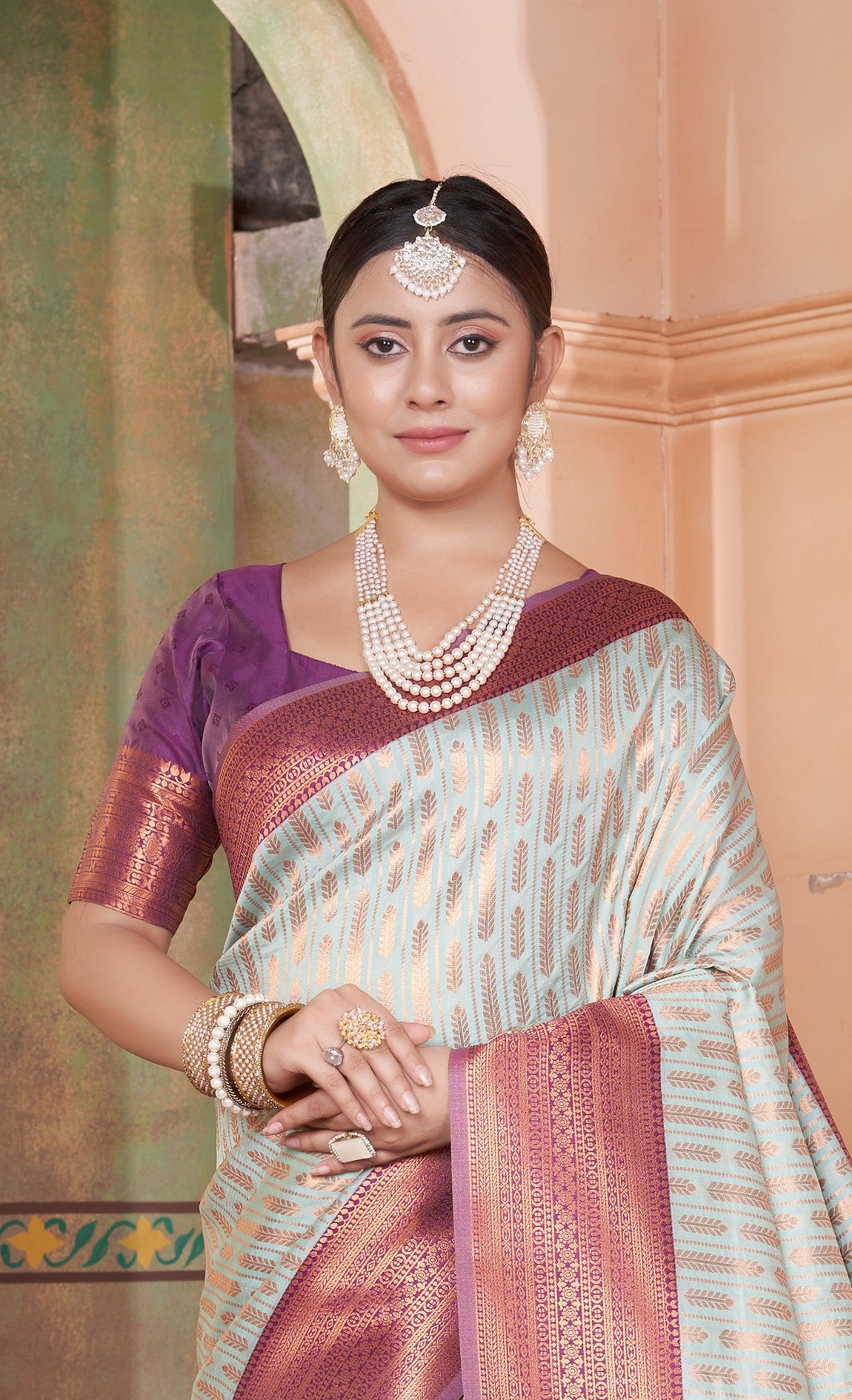 Sanaya Silk Woven Kanjivaram Saree