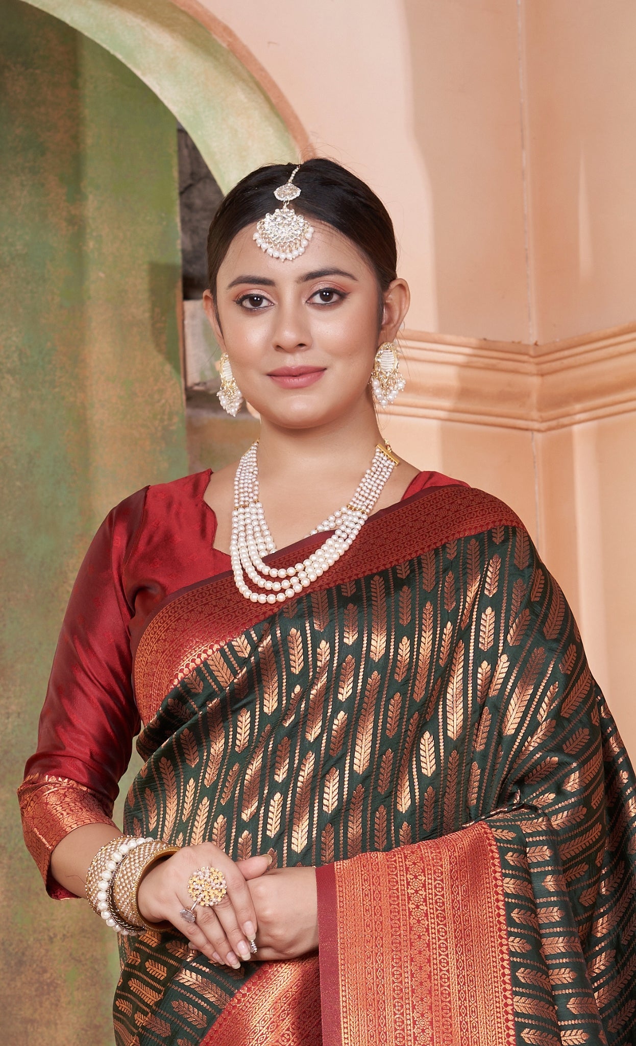 Sanaya Silk Woven Kanjivaram Saree