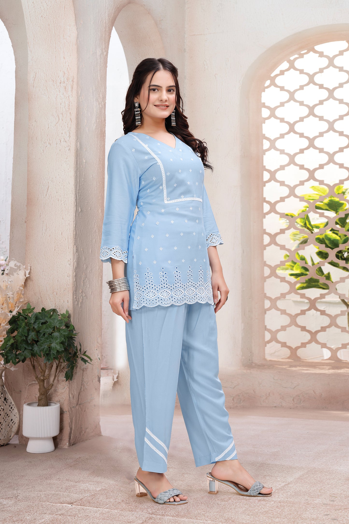 Sky Elegance Two-Piece Shiffli Set
