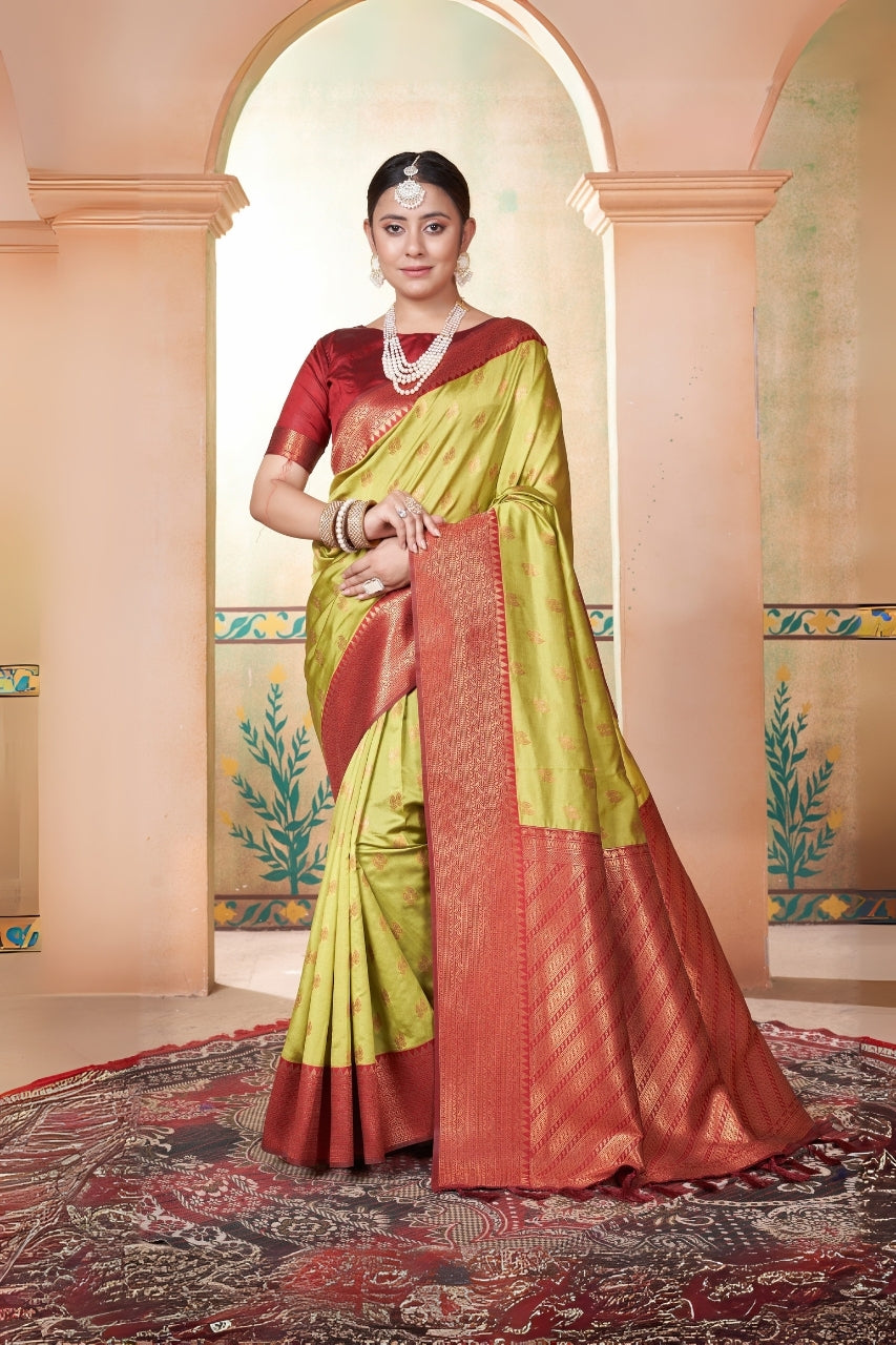 Kanana Silk Woven Kanjivaram saree
