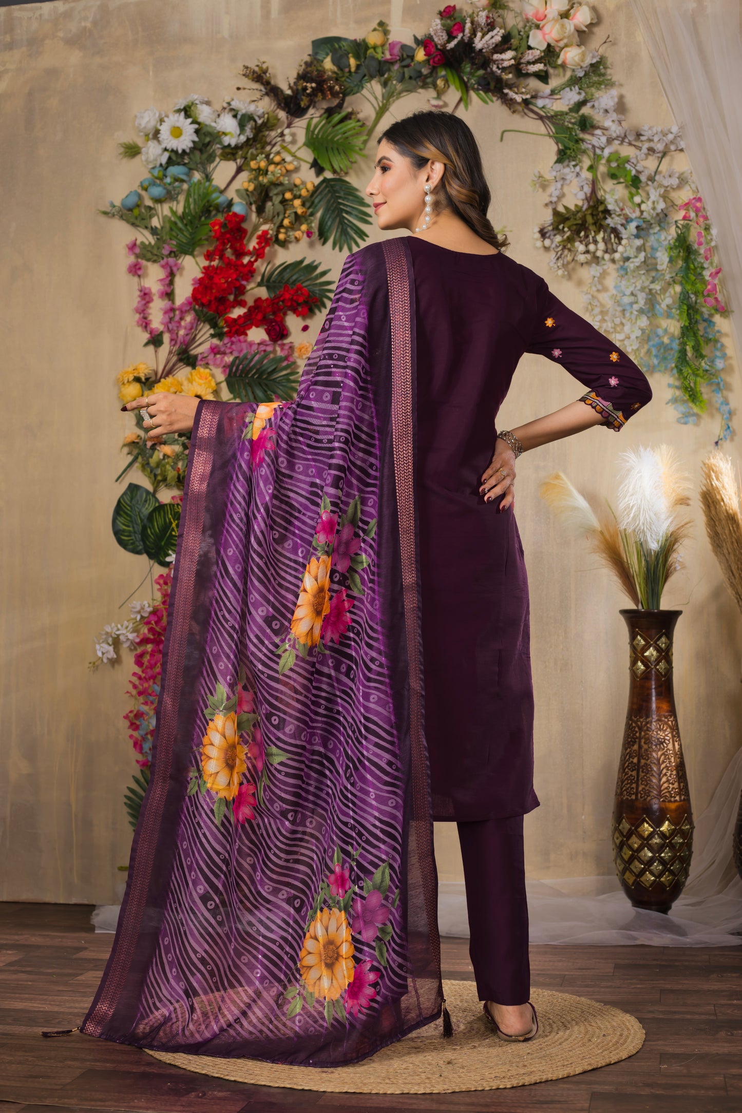 Regal Radiance Straight Kurti Pant Dupatta Set