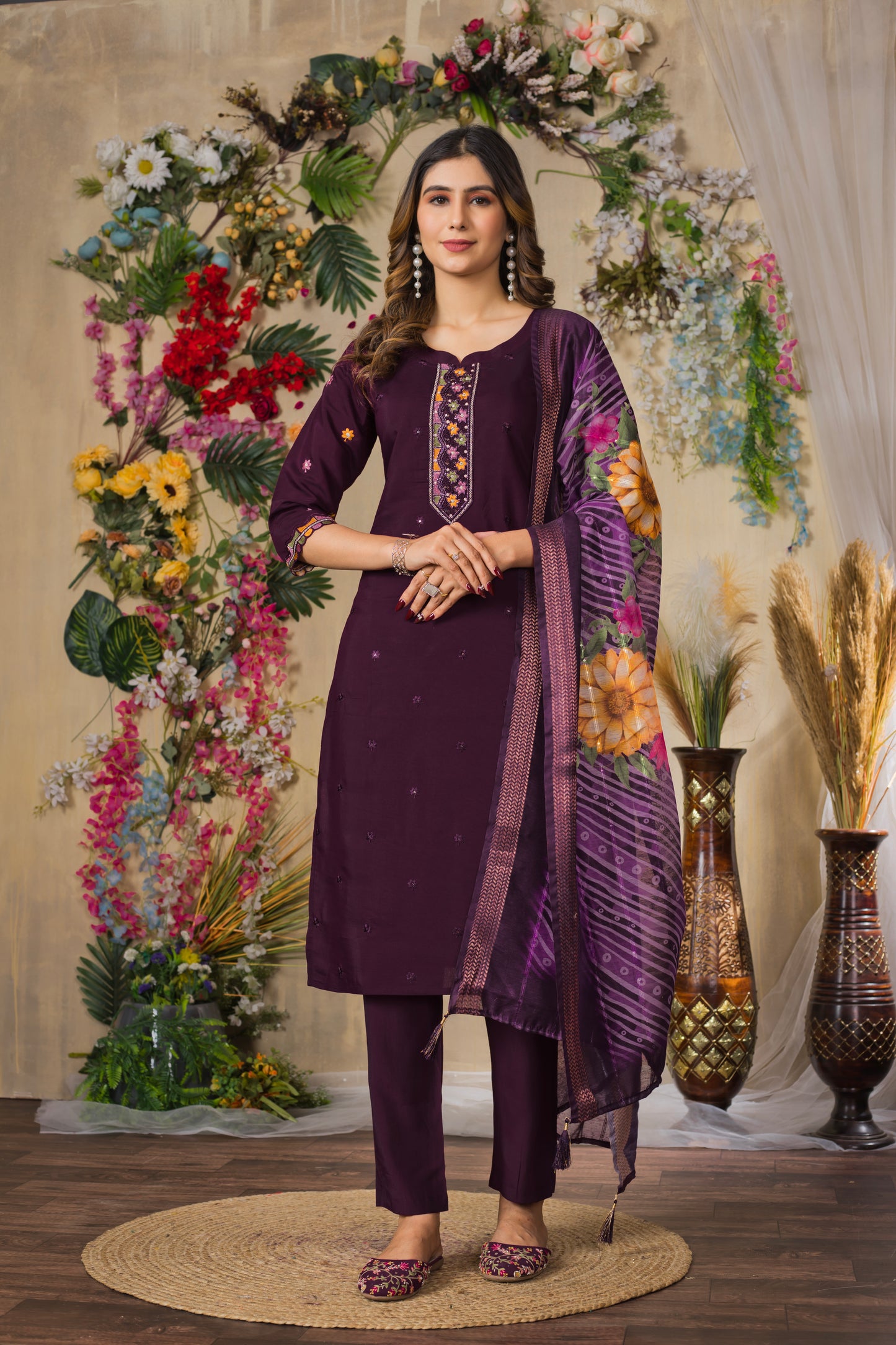 Regal Radiance Straight Kurti Pant Dupatta Set