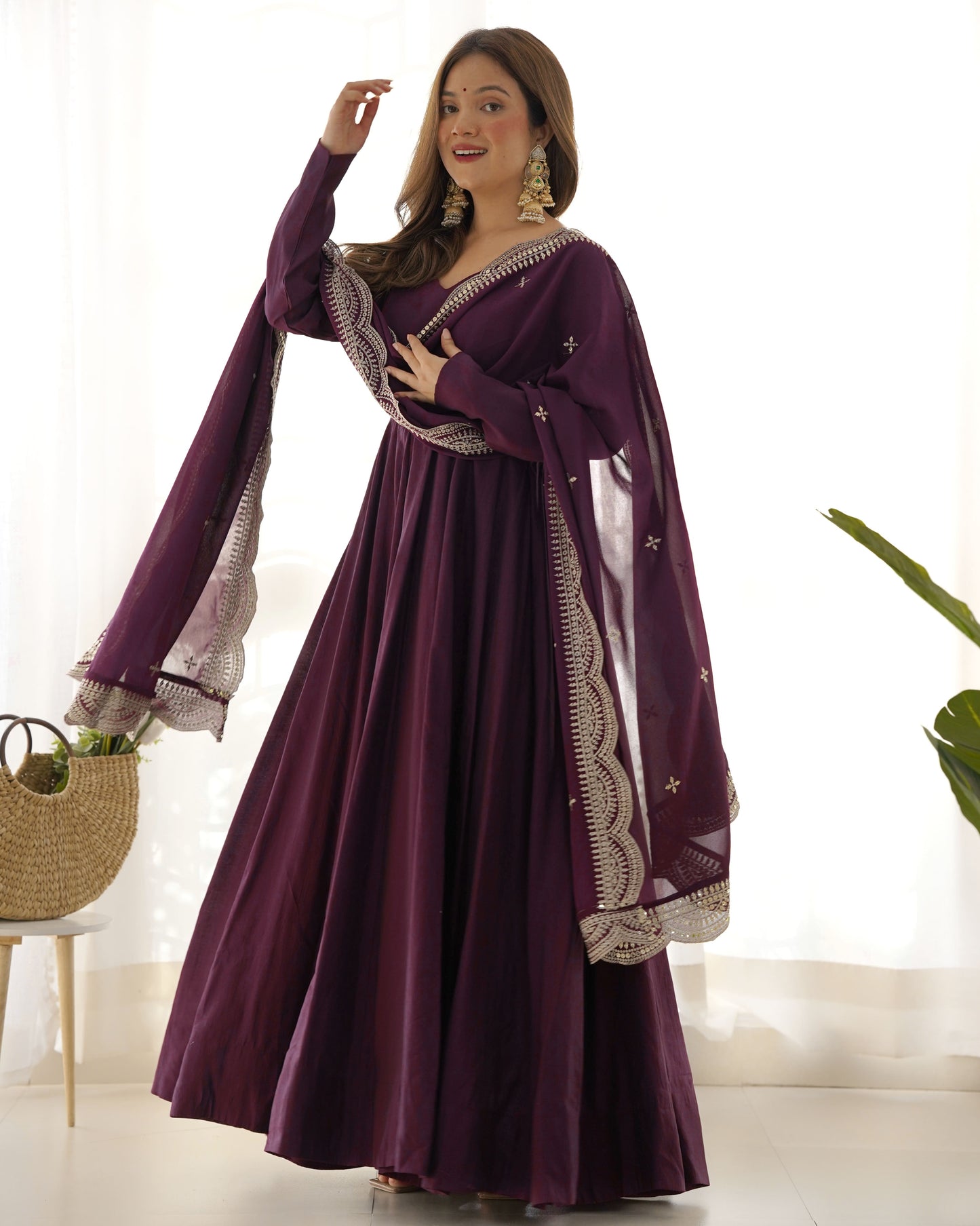 Royal Flair Anarkali Set in Premium Romansilk Chanderi