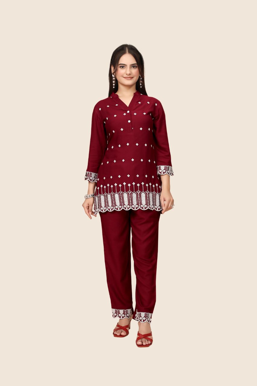 Garnet Grace Two-Piece Shiffli Set