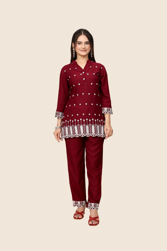 Garnet Grace Two-Piece Shiffli Set