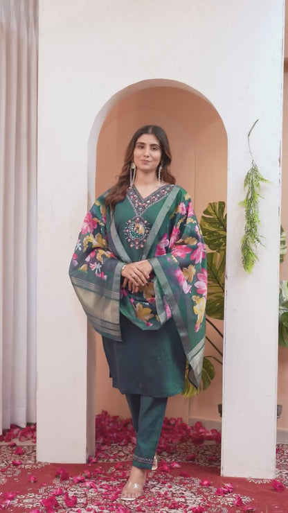 Elegant Straight Kurti Pant Dupatta Set